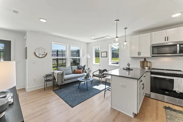 102 Duke St #29, Nashville, TN 37207