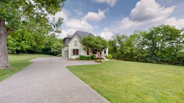 2108 Timberwood Pl, Nashville, TN 37215