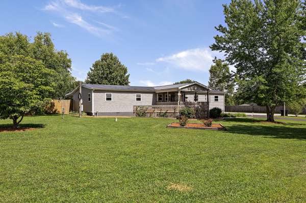 1455 Rose Hill Rd, Pulaski, TN 38478