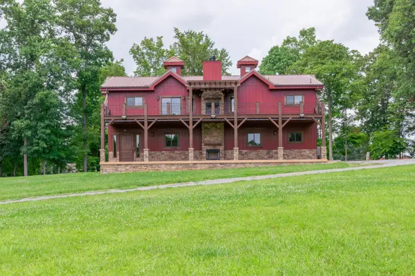 4451 Airport Rd, Springfield, TN 37172