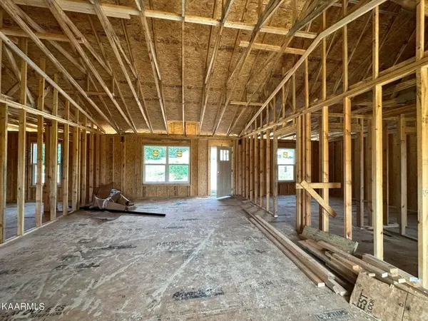 346 Butterfly Lane, Jamestown, TN 38556