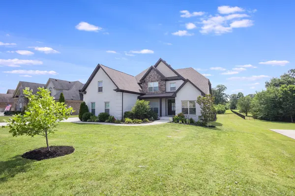 591 Jim Cedar Dr, Murfreesboro, TN 37128