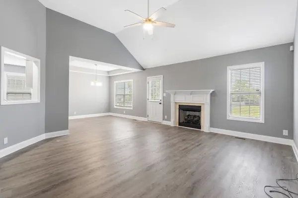 2685 Arthurs Ct, Clarksville, TN 37040