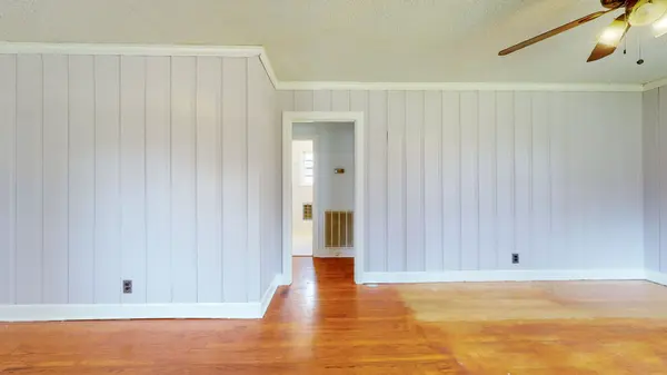 2934 Leatherwood Dr, Nashville, TN 37214