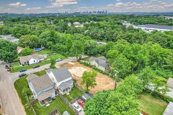 2226B Fox Ave, Nashville, TN 37210