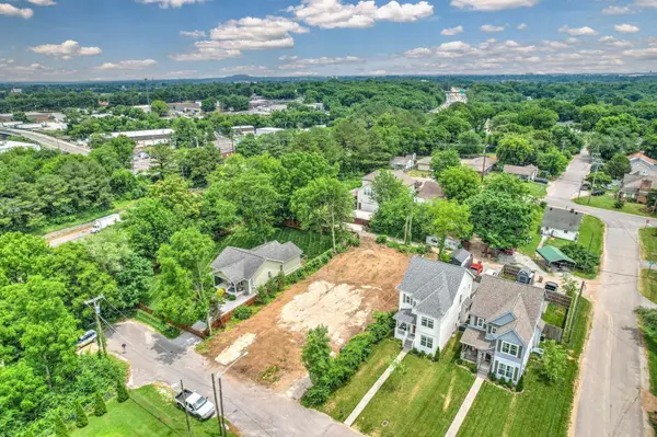 2226B Fox Ave, Nashville, TN 37210