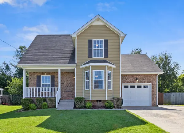 3419 Queensbury Rd, Clarksville, TN 37042