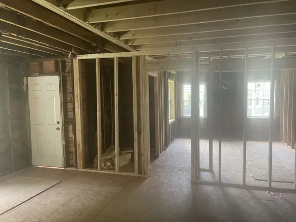 110 Cherry St, Centerville, TN 37033