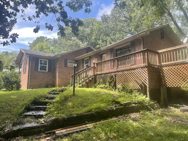 110 Cherry St, Centerville, TN 37033