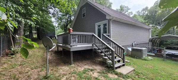 142 General Tilghman Dr, Dover, TN 37058