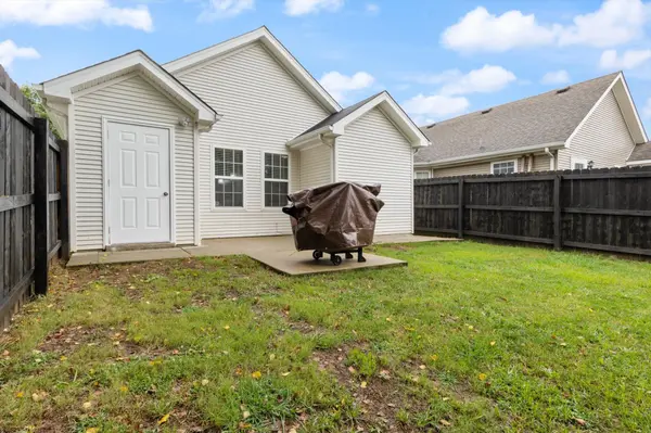 5030 Cornelius Dr, Murfreesboro, TN 37129