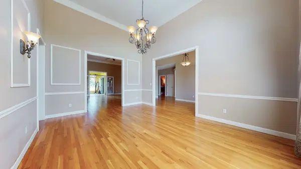 1028 Ridglea Dr, Burns, TN 37029
