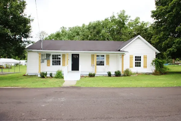120 E Bronson, Sparta, TN 38583