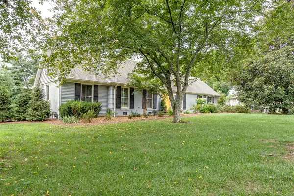 9017 Ford Dr, Brentwood, TN 37027