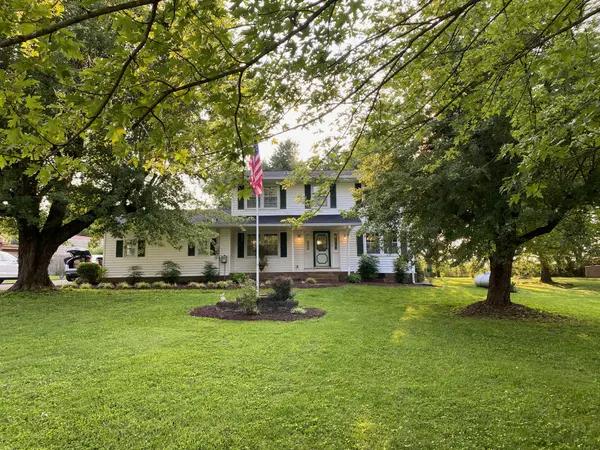 107 Spring Hollow Rd, Goodlettsville, TN 37072