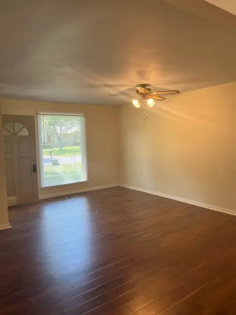 104 Willis Dr, Hendersonville, TN 37075