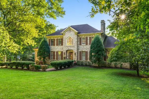 1178 Cross Creek Dr, Franklin, TN 37067