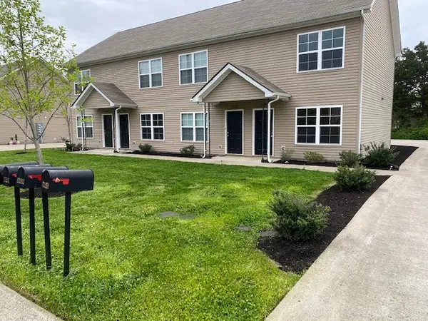 1264 Macedonia Dr, Murfreesboro, TN 37130