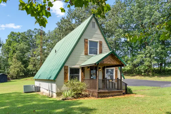 5125 Mt Zoar Latham Rd, Hopkinsville, KY 42240