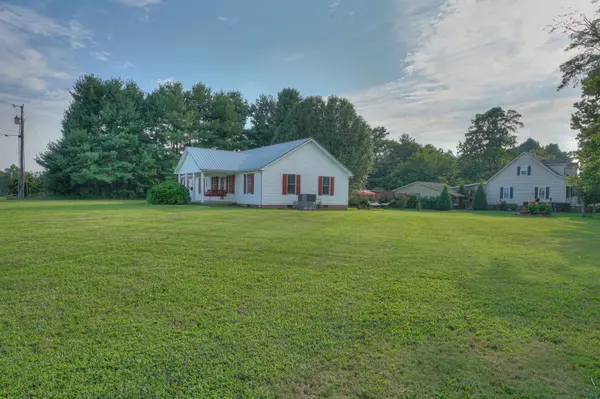 26 Lorien Ln, Woodbury, TN 37190