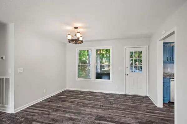 2306 Woodmont Dr, Springfield, TN 37172