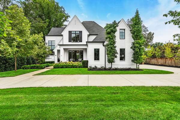 123 W Tyne Dr, Nashville, TN 37205