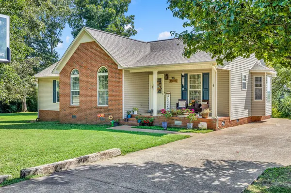 112 E Laurel Drive, Lawrenceburg, TN 38464