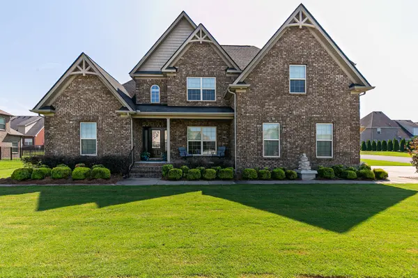 5106 General Eisenhower Dr, Murfreesboro, TN 37129