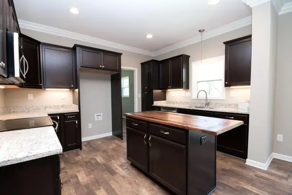 628 Tulip Grove Rd, Hermitage, TN 37076
