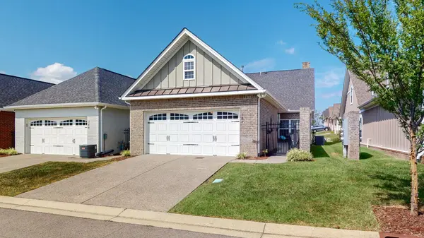 707 Fern Hollow Rd, Hendersonville, TN 37075