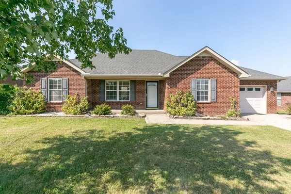 8027 Valencia Dr, Smyrna, TN 37167