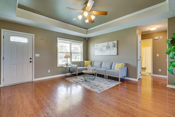 8027 Valencia Dr, Smyrna, TN 37167