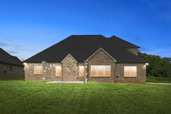 3184 Dunlop Ln, Clarksville, TN 37043