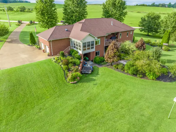 1624 Spencer Mill Rd, Burns, TN 37029