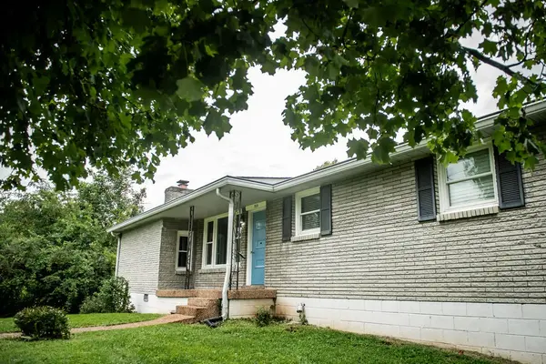 925 N Graycroft Ave #NE, Madison, TN 37115