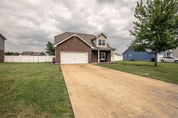 704 Silverhill Dr, Murfreesboro, TN 37129