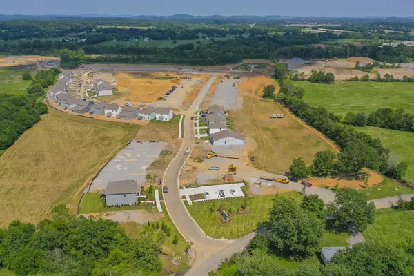 325 Ellis Drive, Lebanon, TN 37087