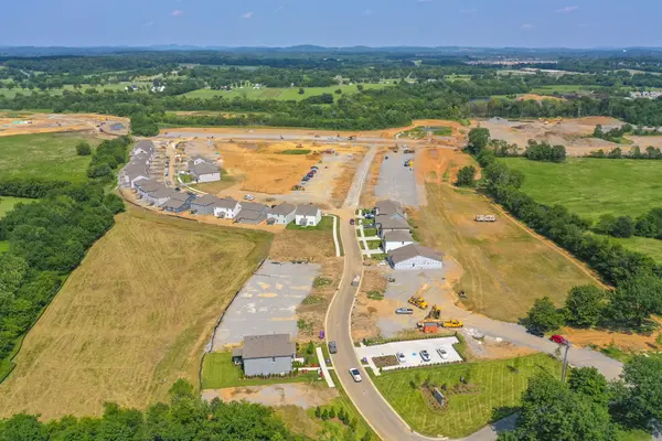 325 Ellis Drive, Lebanon, TN 37087