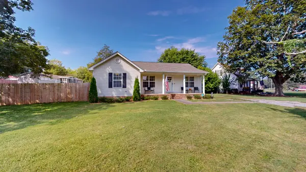 708 Adams Dr, Shelbyville, TN 37160