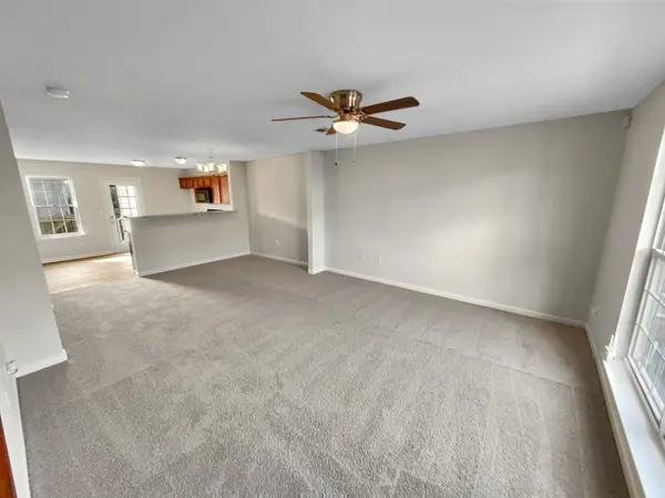 6025 Cullen Dr, La Vergne, TN 37086