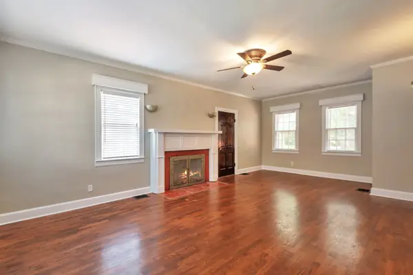 210 Pennsylvania Ave, Lebanon, TN 37087