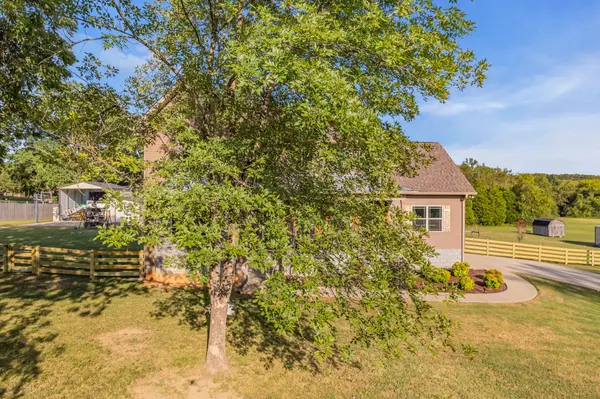 1399 Hamilton Chambers Rd, Lebanon, TN 37087