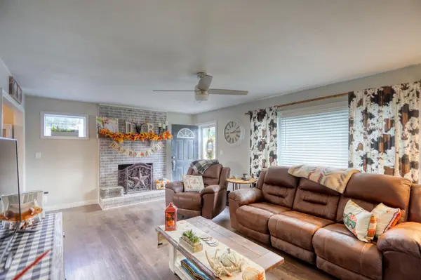 1000 Hildegarde Ave, Franklin, KY 42134