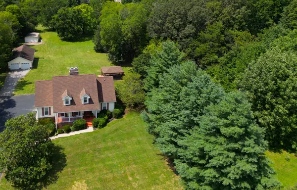 624 N Woodson Rd, Clarksville, TN 37043