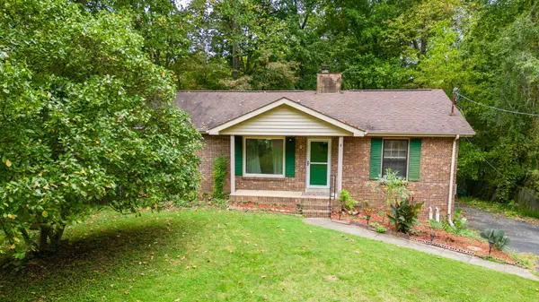 139 Ledbetter Ln, Clarksville, TN 37043