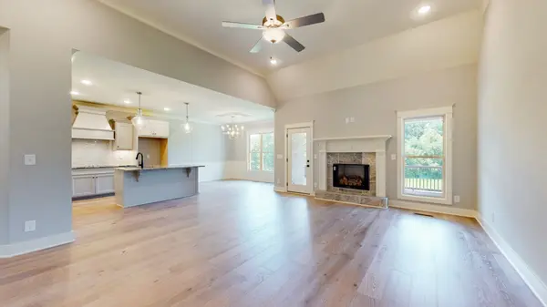 17991 Hwy 76 East #3, Springfield, TN 37172