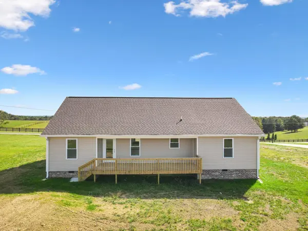 484 Northpoint Dr, Summertown, TN 38483