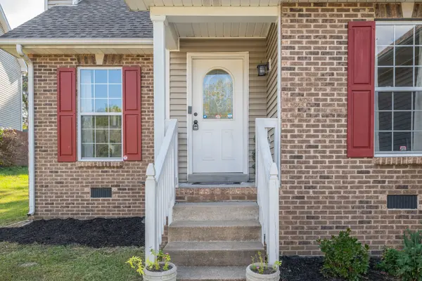 307 Red Bud Ct, Springfield, TN 37172