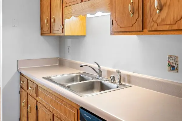 105 Karen Ct Oak Grove, KY 42262