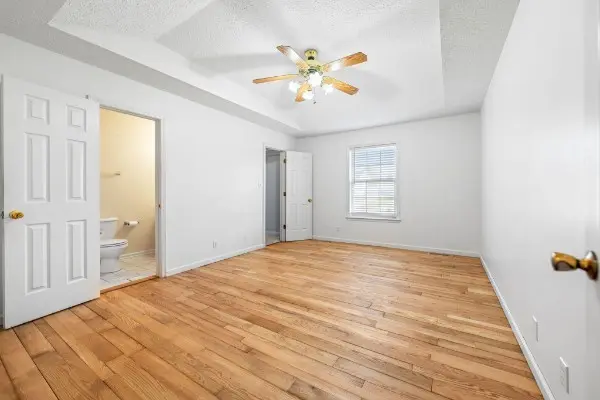 105 Karen Ct Oak Grove, KY 42262